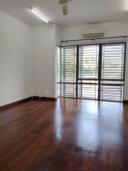 2-storey Terraced House for Rent in Alam Impian (Shah Alam) - Zawana BT Zaidi Ana - Living Room - PropertyGuru.com.my