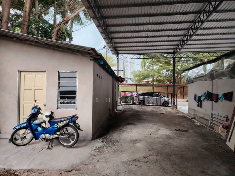Other Property for Rent in Kampung Bunga Melor (Puchong) - Suresh Kumar - Exterior - PropertyGuru.com.my
