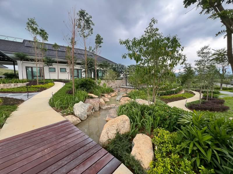 Rumah Banglo untuk Dijual di Bandar Sungai Long (Selangor) - Alvin Ng - Garden - PropertyGuru.com.my