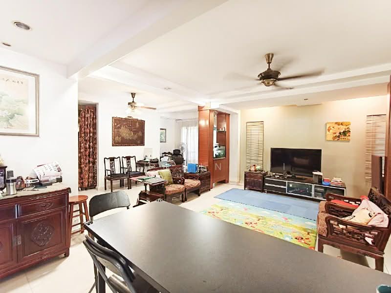 Rumah Teres 2 Tingkat untuk Dijual di Kota Kemuning (Shah Alam) - Aizuddin Ali - Living Room - PropertyGuru.com.my