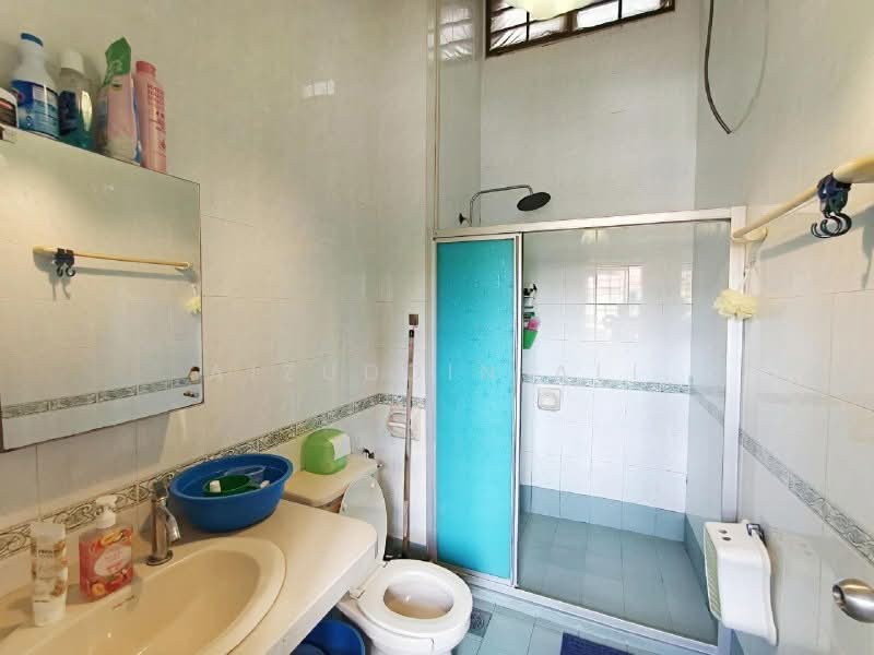 Rumah Teres 2 Tingkat untuk Dijual di Kota Kemuning (Shah Alam) - Aizuddin Ali - Bathroom - PropertyGuru.com.my