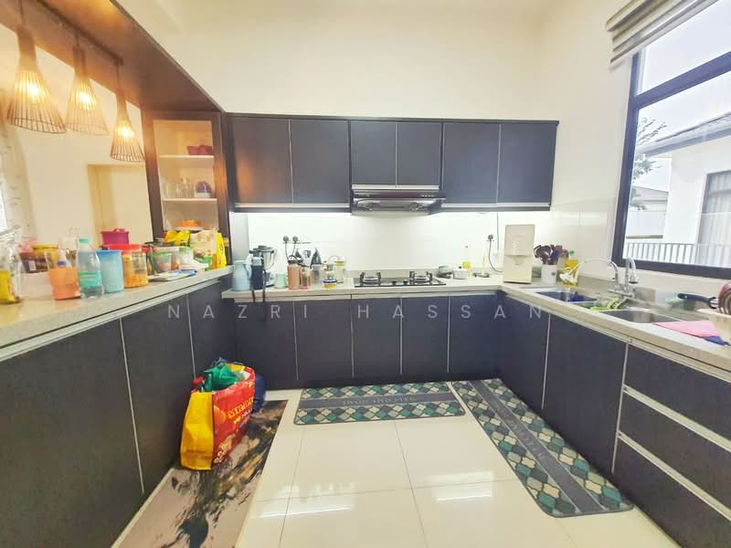Rumah Berkembar untuk Dijual di Kuala Selangor (Selangor) - Nazri Hassan - PropertyGuru.com.my