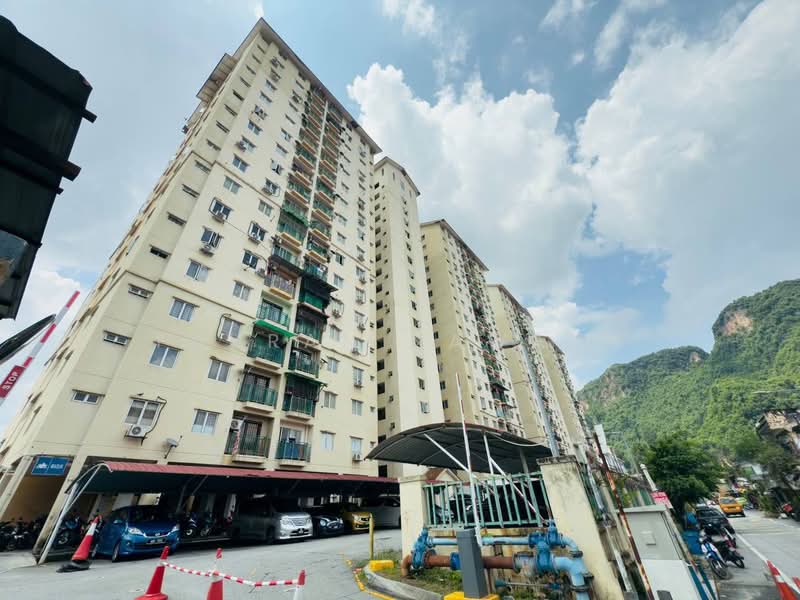 Pangsapuri untuk Dijual di Pangsapuri Saujana Gombak - Fauran Nawawi - PropertyGuru.com.my
