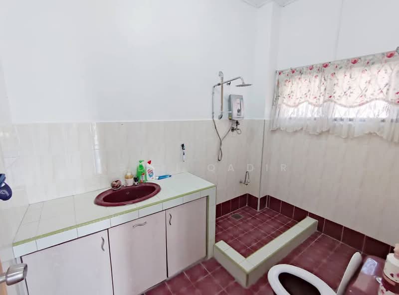Bungalow for Sale in Seksyen 4 (Bangi) - Abdul Qadir - PropertyGuru.com.my