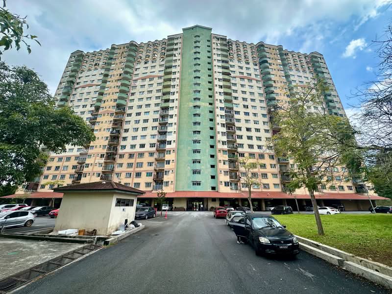 Pangsapuri untuk Dijual di Desaminium Rimba - Yasmin Sulaiman - Exterior - PropertyGuru.com.my