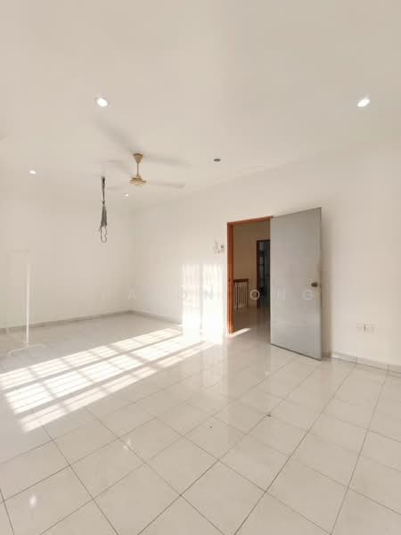 Rumah Teres 2 Tingkat untuk Dijual di Taman Desa Cemerlang (Ulu Tiram) - Sharon Ong - Interior - PropertyGuru.com.my