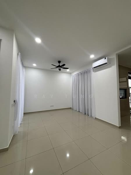 Rumah Teres 2 Tingkat untuk Disewa di Eco Spring (Johor Bahru) - Ray Tung - Living Room - PropertyGuru.com.my
