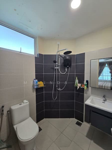 Apartment for Sale at Midori Green (Pangsapuri Hijauan) - Melinda Ee - Bathroom - PropertyGuru.com.my