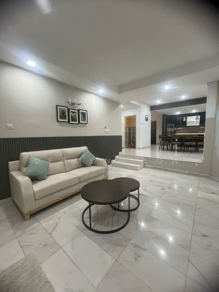 Kondominium untuk Dijual di Diamond Villa Condominium - Desmond Low - PropertyGuru.com.my