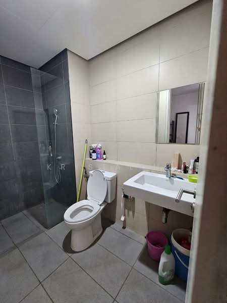 Service Residence for Rent at Paloma @ Tropicana Metropark - Krystal Ng - Bathroom - PropertyGuru.com.my