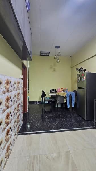 1-storey Terraced House for Sale in Taman Kempas Indah (Tebrau) - Melinda Ee - Kitchen - PropertyGuru.com.my