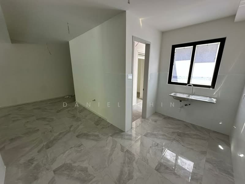 3-storey Terraced House for Sale in Taman Melawati (Ulu Kelang) - Daniel Chin - Kitchen - PropertyGuru.com.my