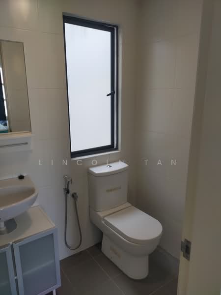 Service Residence for Sale at Zeva @ Equine South - Lincoln Tan - Bathroom - PropertyGuru.com.my
