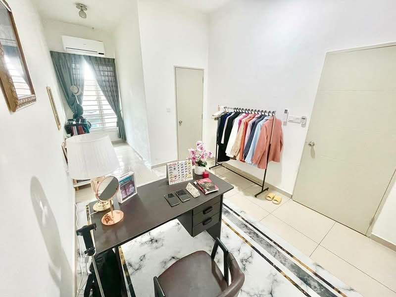 2-storey Terraced House for Sale in Seremban (Negeri Sembilan) - Yasmin Sulaiman - Study - PropertyGuru.com.my