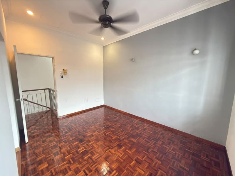 Rumah Teres 2 Tingkat untuk Dijual di Taman Desa Cheng Perdana (Cheng) - Vinc Pheng - Interior - PropertyGuru.com.my