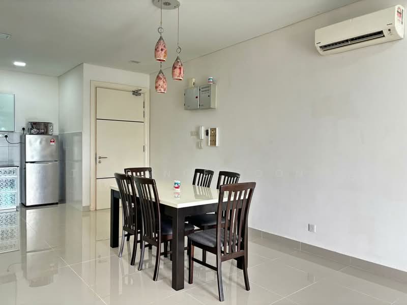 Servis Apartment untuk Disewa di 1Medini - Terrance Soong - Dining Room - PropertyGuru.com.my