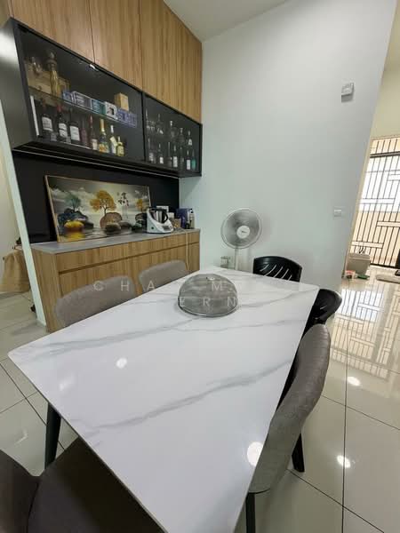 Service Residence for Rent at The Cruise Residence - Chai Ming Hern - Dining Room - PropertyGuru.com.my
