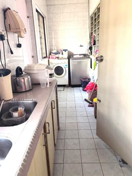 Rumah Teres 2 Tingkat untuk Dijual di Bandar Sungai Long (Selangor) - Grace Oon - Kitchen - PropertyGuru.com.my