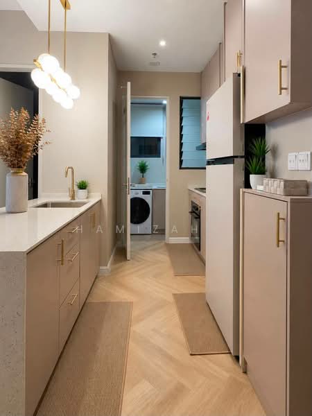 Servis Apartment untuk Disewa di Sunway Avila Residences - Hamizah . - Kitchen - PropertyGuru.com.my