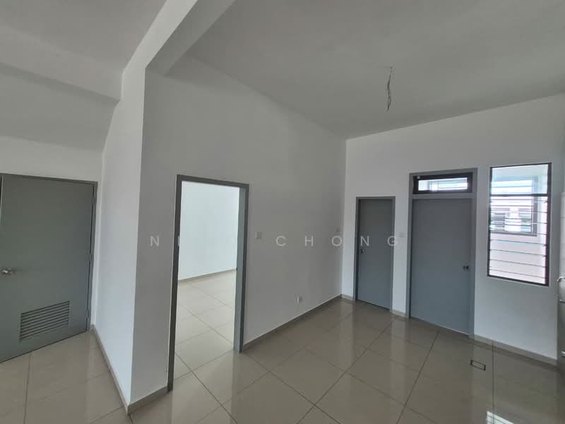 Rumah Teres 2 Tingkat untuk Dijual di Kampung Sentosa Barat (Pasir Gudang) - Nico Chong - Interior - PropertyGuru.com.my