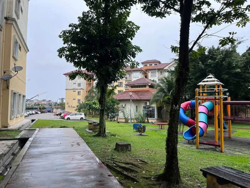 Pangsapuri untuk Dijual di Pangsapuri Seroja - Yasmin Sulaiman - Exterior - PropertyGuru.com.my