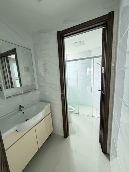 Pangsapuri untuk Disewa di Starview Bay @ Forest City - Hong Charng Lee - Bathroom - PropertyGuru.com.my