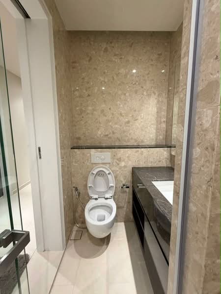 Servis Apartment untuk Disewa di Pavilion Damansara Heights - Kelvin Loo - Bathroom - PropertyGuru.com.my