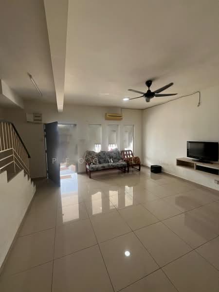 Semi-Detached House for Sale in Klang (Selangor) - Peggy Lim - Living Room - PropertyGuru.com.my