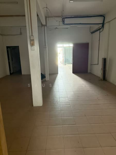 Kedai untuk Dijual di Taman Ungku Tun Aminah (Skudai) - Sausa Lee - Interior - PropertyGuru.com.my