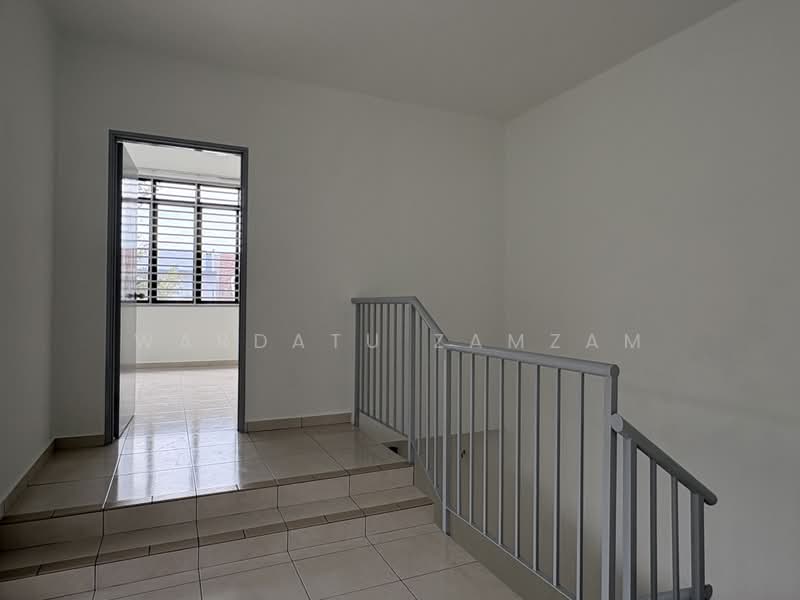 Rumah Teres 2 Tingkat untuk Dijual di Setia Ecohill (Semenyih) - Wardatu Zamzam - PropertyGuru.com.my