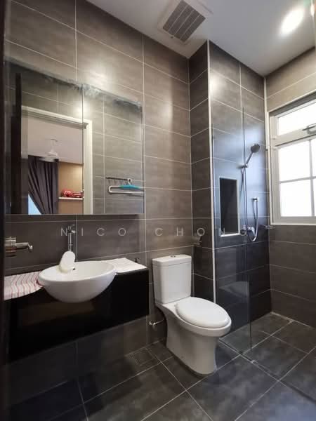 Cluster House for Sale in Taman Ekoflora (Johor Bahru) - Nico Chong - Bathroom - PropertyGuru.com.my
