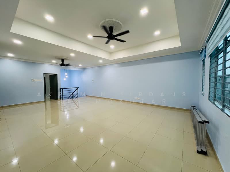 Rumah Teres 3 Tingkat untuk Dijual di Taman Universiti (Bangi) - Akramin Firdaus Bin Mokhtar - PropertyGuru.com.my