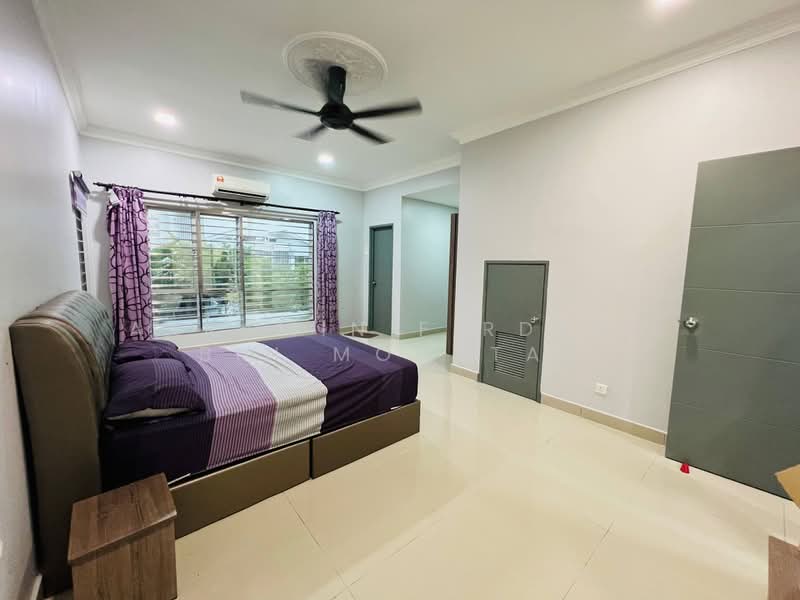 Rumah Teres 3 Tingkat untuk Dijual di Taman Universiti (Bangi) - Akramin Firdaus Bin Mokhtar - PropertyGuru.com.my