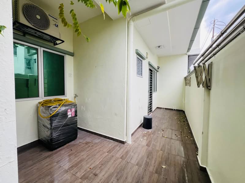 Rumah Teres 3 Tingkat untuk Dijual di Taman Universiti (Bangi) - Akramin Firdaus Bin Mokhtar - PropertyGuru.com.my