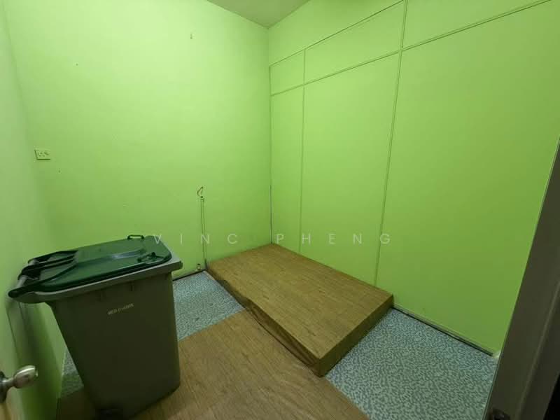 Shop / Office for Rent in Taman Kesidang (Melaka City) - Vinc Pheng - Bedroom - PropertyGuru.com.my