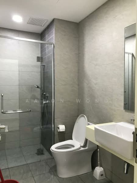 Condominium for Rent at Vivo Residential Suites - Aaron Wong - Bathroom - PropertyGuru.com.my