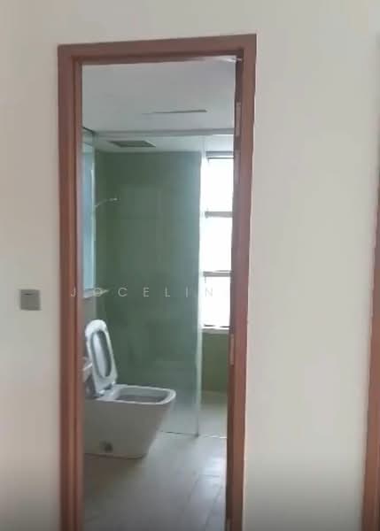 Service Residence for Sale at Sky Suites @ KLCC - Jocelin Lim - Bathroom - PropertyGuru.com.my