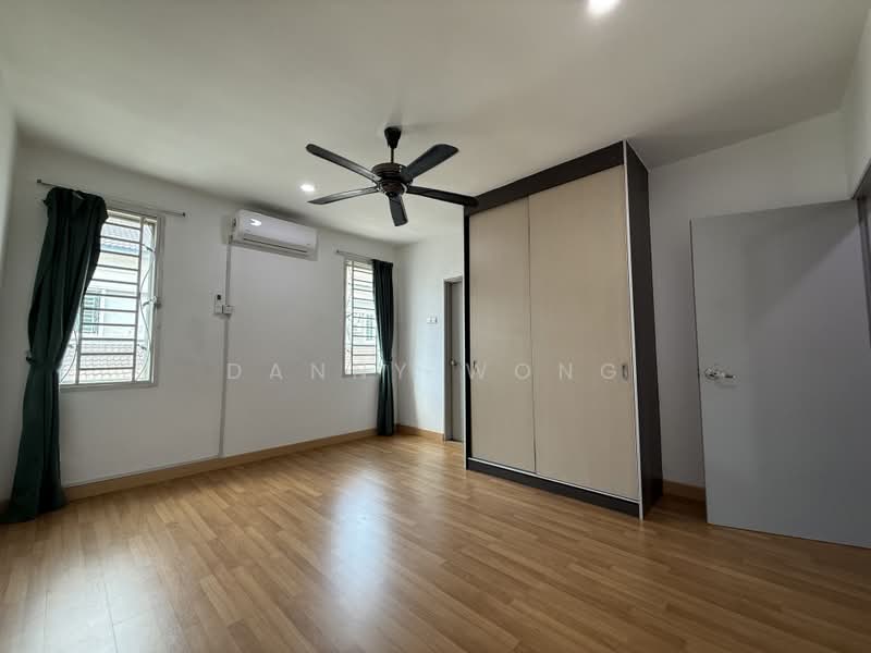 3-storey Terraced House for Rent in Taman Bayu Lagenda (Rawang) - Danny Wong - PropertyGuru.com.my