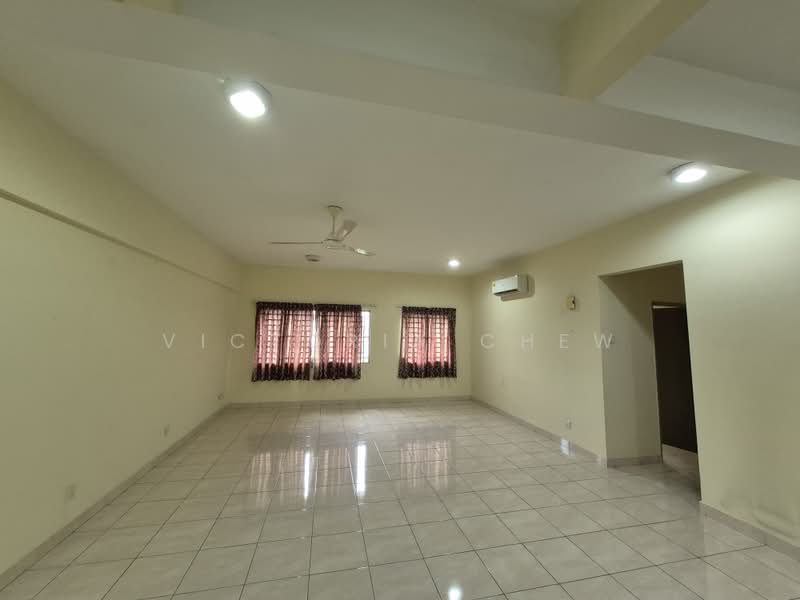 Condominium for Rent at Lagoon Suites - Victoria Chew - Living Room - PropertyGuru.com.my