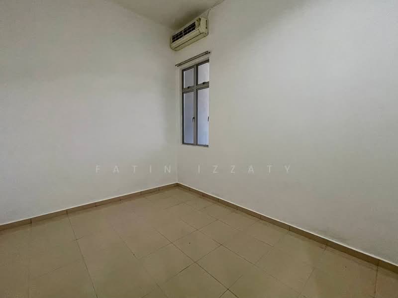 Rumah Teres 1 Tingkat untuk Dijual di Kampung Kemuning Sialang (Tangkak) - Fatin Izzaty - PropertyGuru.com.my