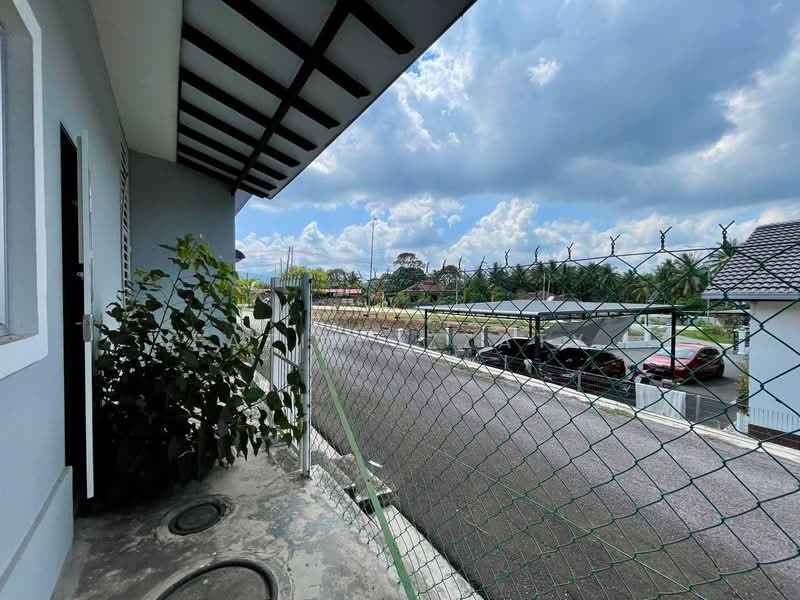 Rumah Teres 1 Tingkat untuk Dijual di Kampung Kemuning Sialang (Tangkak) - Fatin Izzaty - PropertyGuru.com.my