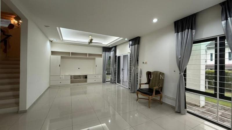 Bungalow House for Sale in Jade Hills (Kajang) - Hei Kar Jun - Living Room - PropertyGuru.com.my