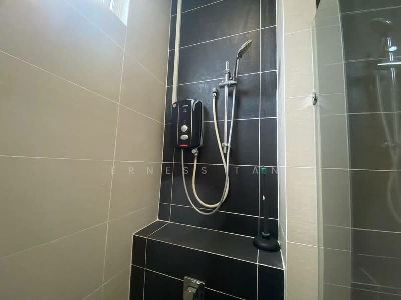 Cluster House for Sale in Taman Nusa Bestari (Iskandar Puteri (Nusajaya)) - Erness Tan - Bathroom - PropertyGuru.com.my