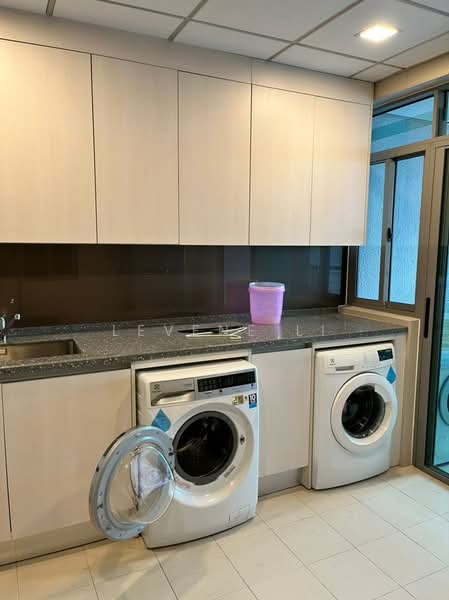 Condominium for Sale at 10 Mont Kiara @ MK10 - Levene Li - Kitchen - PropertyGuru.com.my