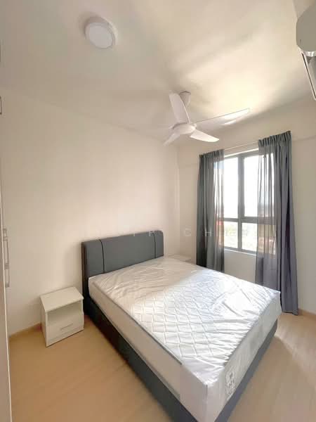 Servis Apartment untuk Dijual di Gravit8, Klang - Philip Chin - Bedroom - PropertyGuru.com.my