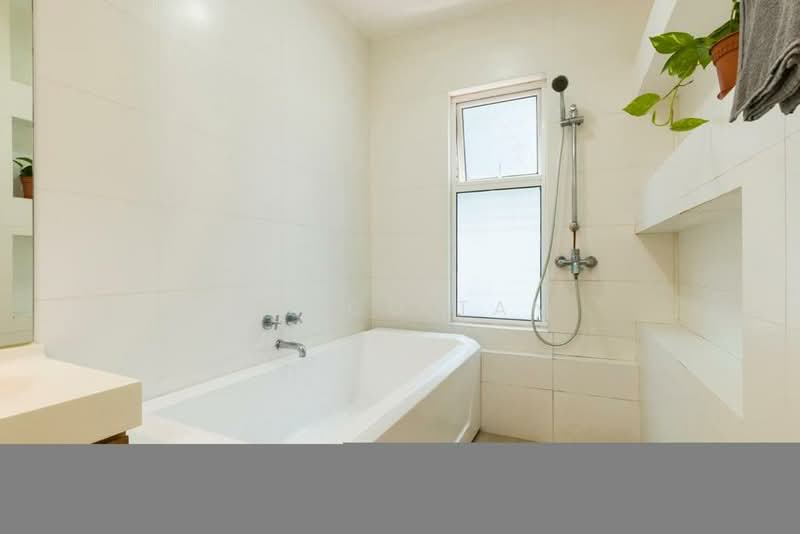 Kondominium untuk Dijual di Taragon Puteri YKS - Marco Tan - Bathroom - PropertyGuru.com.my