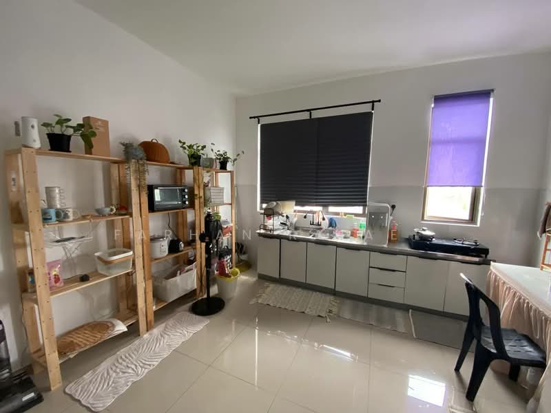 Rumah Bandar untuk Dijual di Eco Grandeur (Puncak Alam) - Farhan Rafael - Kitchen - PropertyGuru.com.my