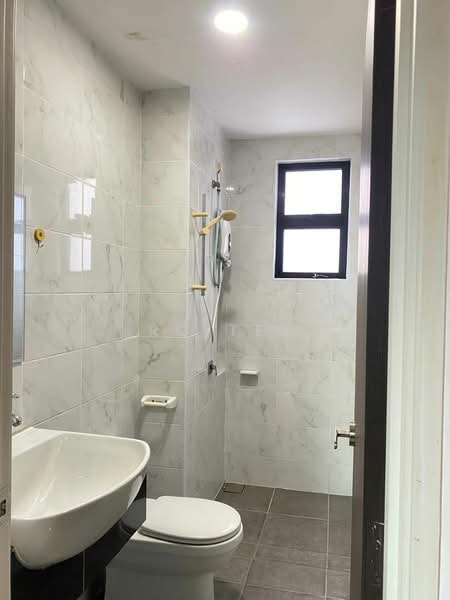 Service Residence for Rent at Sky Breeze Service Apartment - RQ Tee - PropertyGuru.com.my