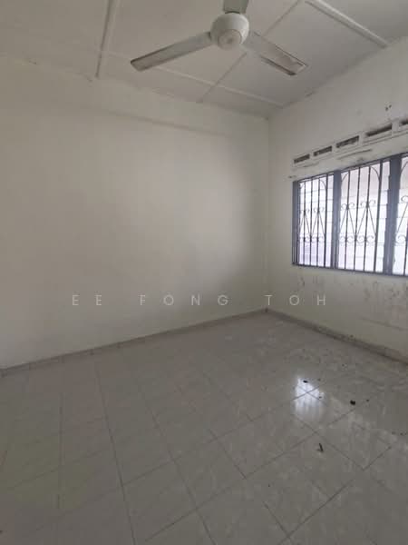 Rumah Teres 1 Tingkat untuk Dijual di Taman Ungku Tun Aminah (Skudai) - Ee Fong Toh - PropertyGuru.com.my