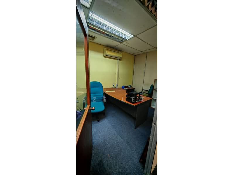 Kedai untuk Dijual di Taman Sri Putra (Tampoi) - Sze Lee - PropertyGuru.com.my